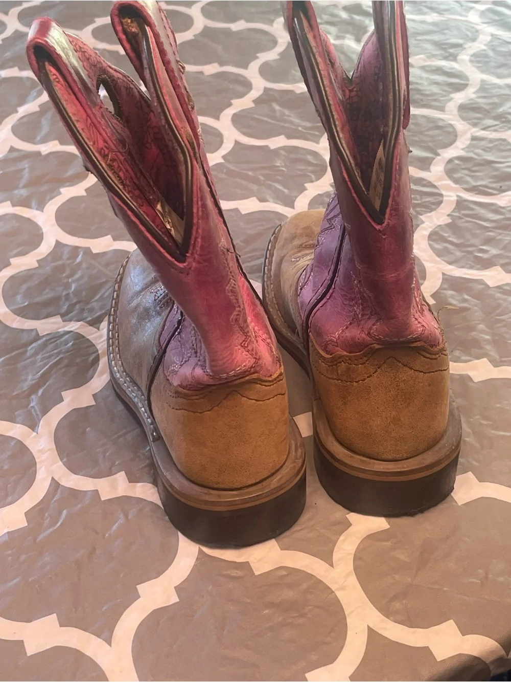 Girls Shyanne Pink and Tan leather Western Kids' Cowboy Boots size 11 horse girl